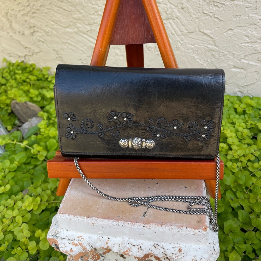 Vintage Brighton Black Crossbody Wallet. Gem